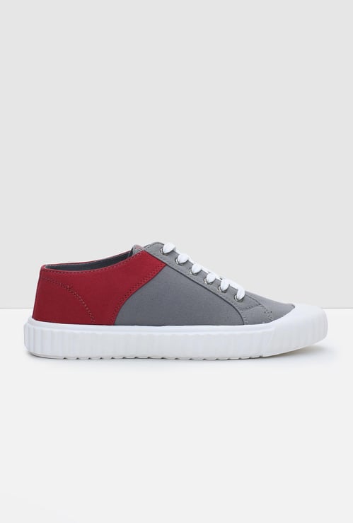 Men Colourblock Canvas Lace-Up Shoes