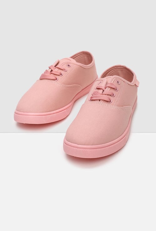 Women Solid Lace-Up Canvas Shoes