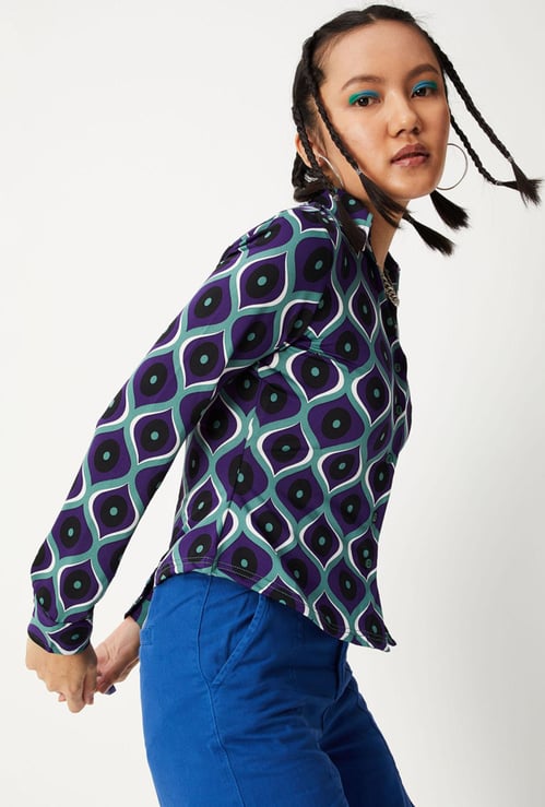 Women Checked Shirt with Curved Hem