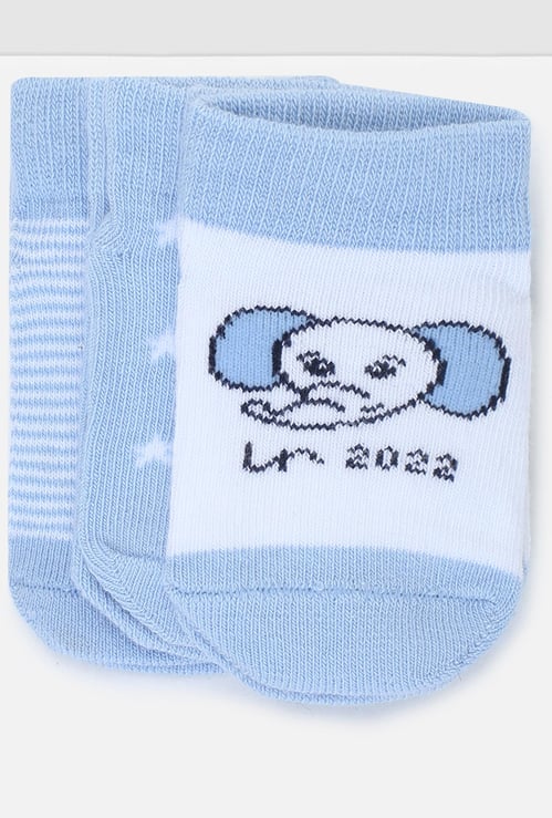 Boys Assorted Printed Ankle-Length Socks - Pack of 3