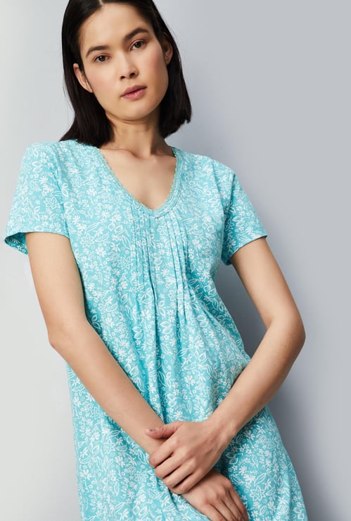 Women Floral Printed Pintuck Nightgown