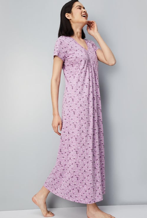 Women Floral Printed Pintuck Nightgown