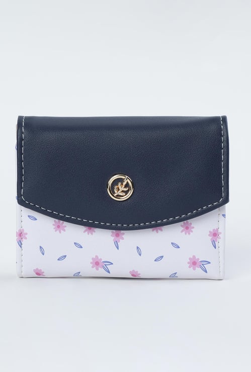 Women Printed Bi-Fold Wallet