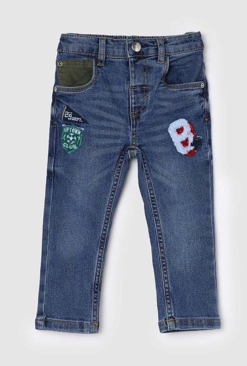 Boys Appliqued Slim Fit Jeans