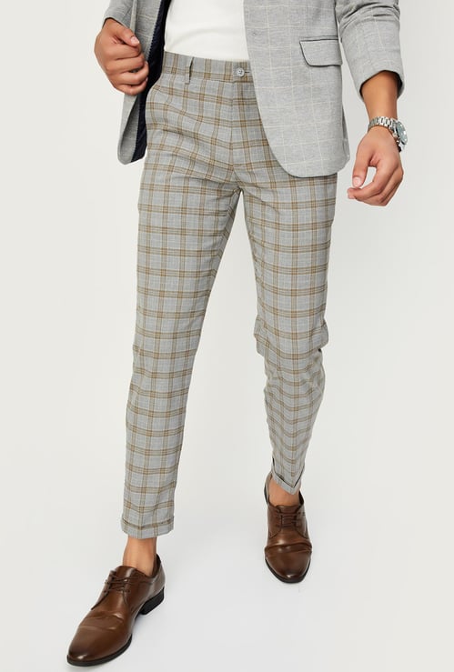 Men Carrot Fit Checked Formal Trousers