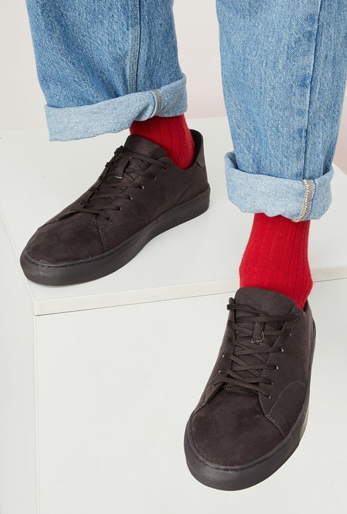 Men Solid Lace-Up Sneakers