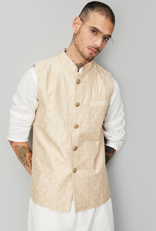 Men Embroidered Nehru Jacket