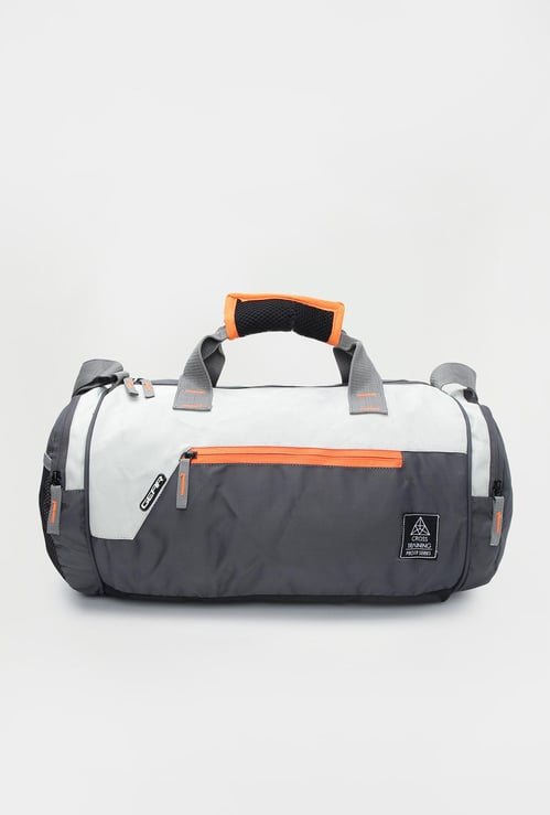 Men Colourblock Gym Bag