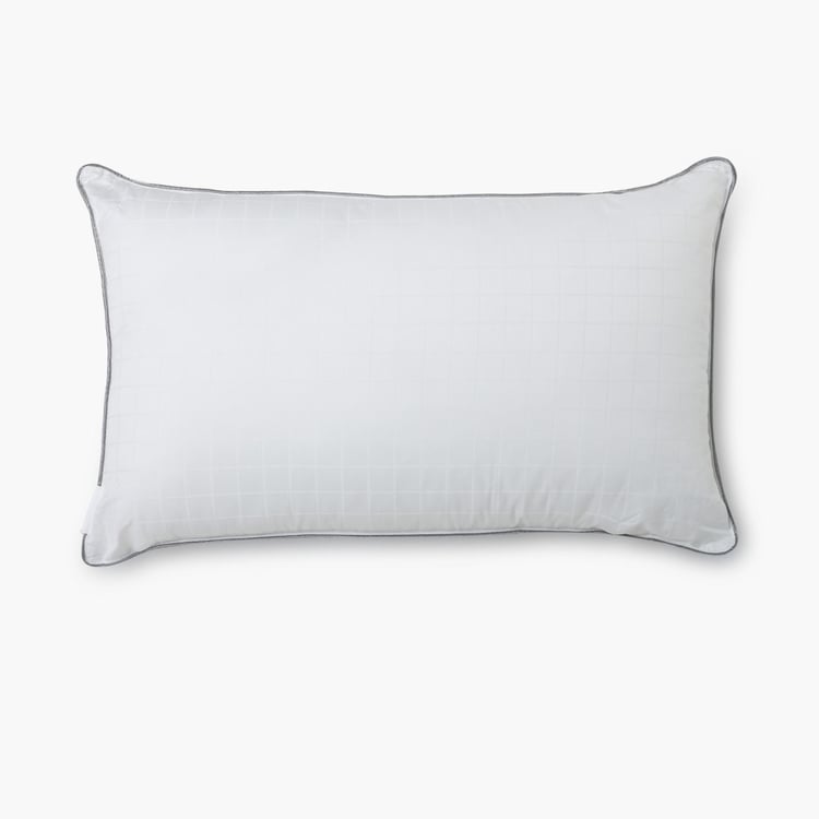 Cloud Geometric Pillow - Single Pc. - Cotton - 70 cm x 45 cm. - White 