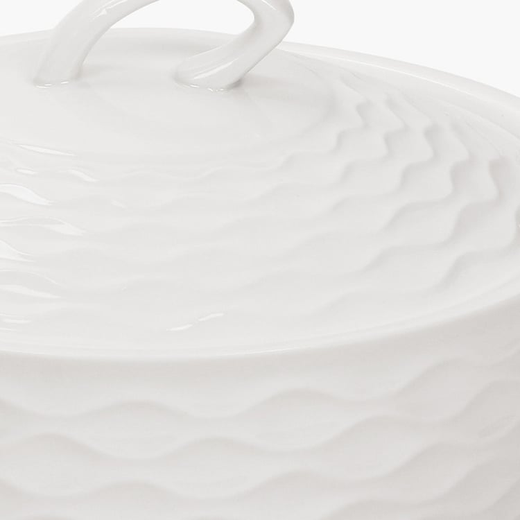 Brook Textured Serving Bowl - Ceramic -1000 ml -Pc Ceramic Sauce Pot 22.7 cm  L x 18.7 cm  W x 13.3 cm  H -White -Microwave Compatible