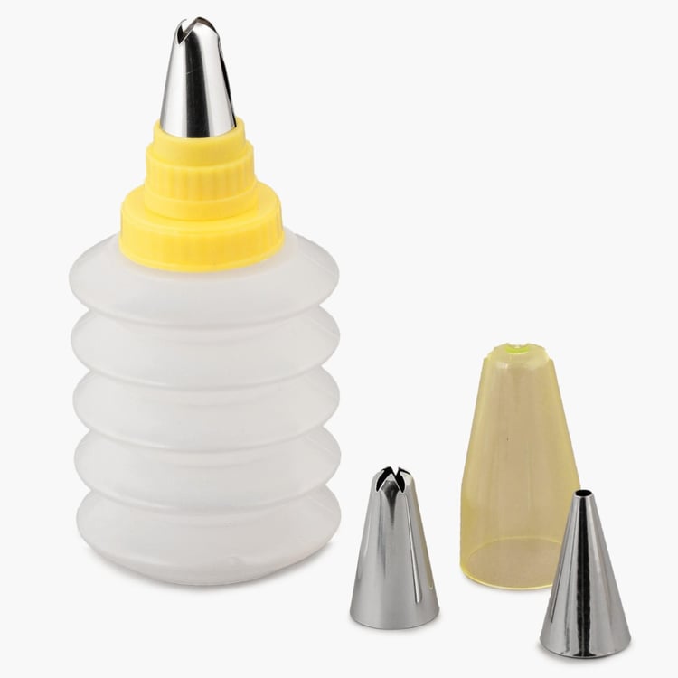 Sweetshop Squeezing Syringe With 3 Decorative Nozzle