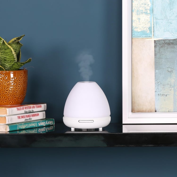 Round Aroma Diffuser With Light