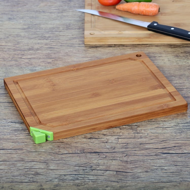 Stanford Bamboo Cutting Board With Knife Sharpener-Medium