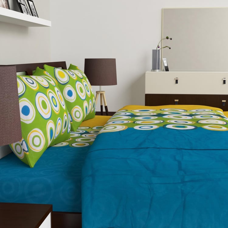 SPACES Double Bed Quilt With Bedsheet And Pillow Cover Set - 4 Pcs.