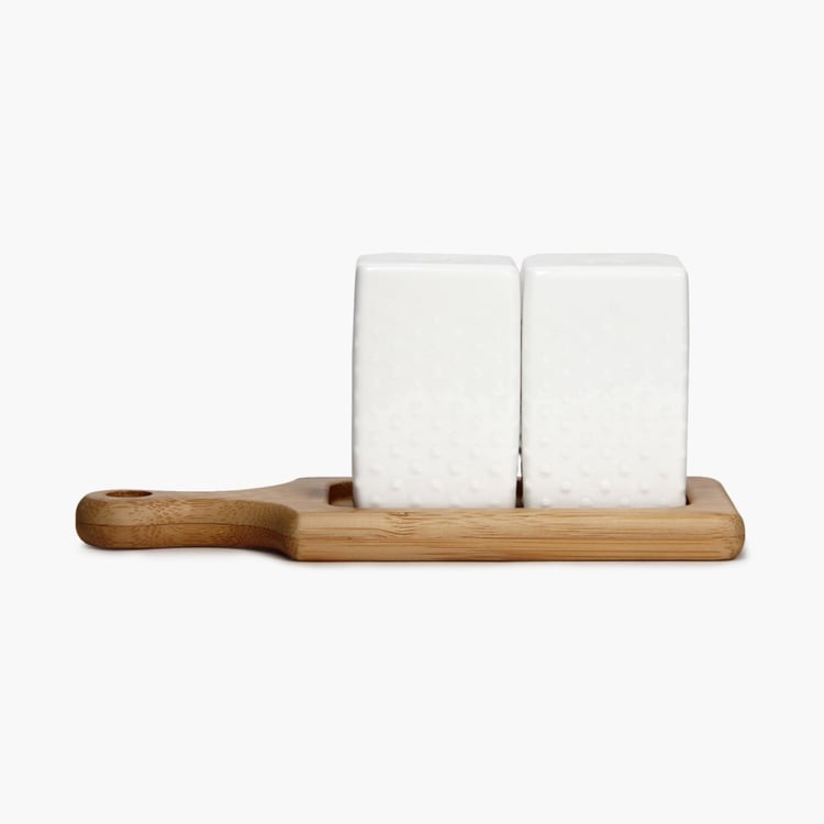 Porcelain Salt & Pepper Shaker With Bamboo Tray