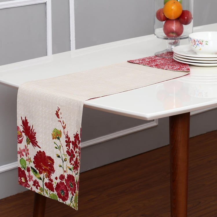 Meadows Garden Cotton Table Runner