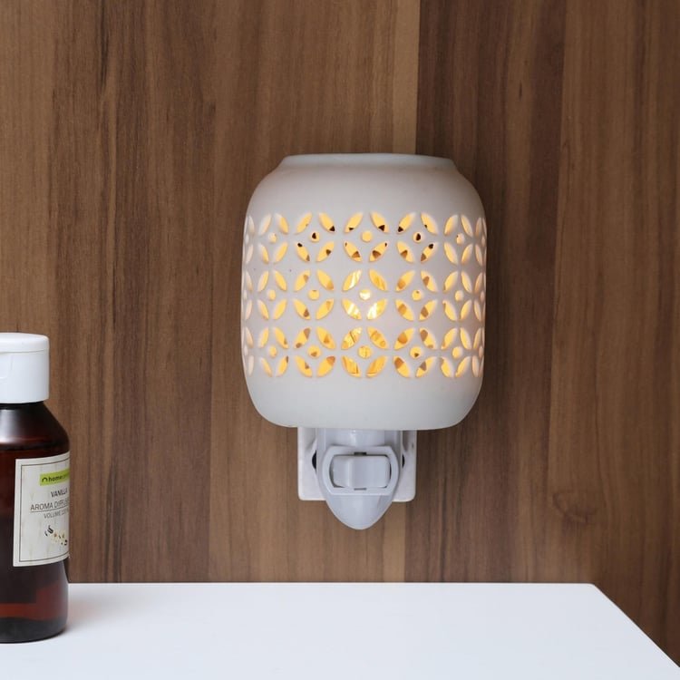 Serene Plug Warmer Light