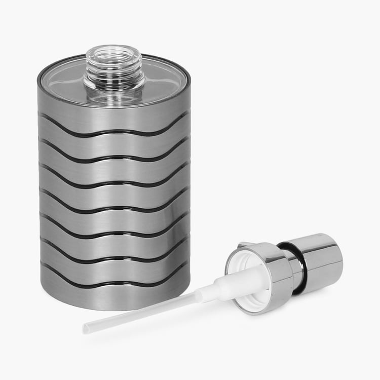 Hudson Textured Silver Round Soap Dispenser Poly Resin 500 ml - 10 cmL x 10 cmW x 16.3 cmH 