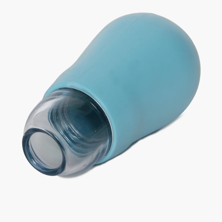 Easy Squeeze Egg Separator