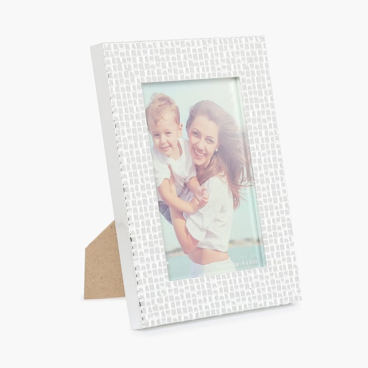 Photomontage Photoframes Textured Rectangular Single Pc. Photo Frame - Plastic - White