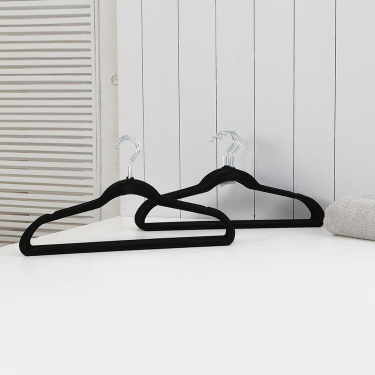 Azure Velvet Hangers Set- 24 Pcs.