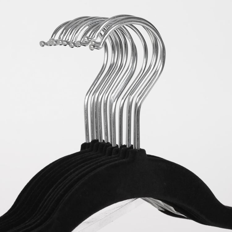 Azure Velvet Hangers Set- 24 Pcs.