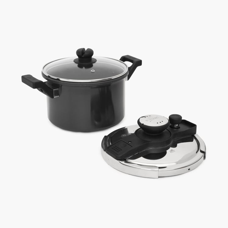 PRESTIGE Clip-On Stainless Steel Pressure Cooker With Glass Lid Accessory- 5 L