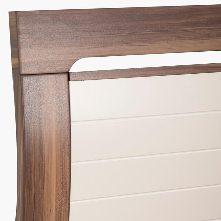 Akron Crystal Teen Bed - 103 x 130 x 207 cm