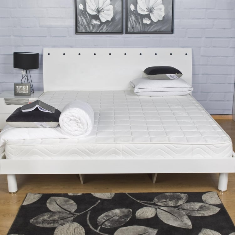 Dreamz 6-Inch Queen Size Mattress - 150 x 195 cm