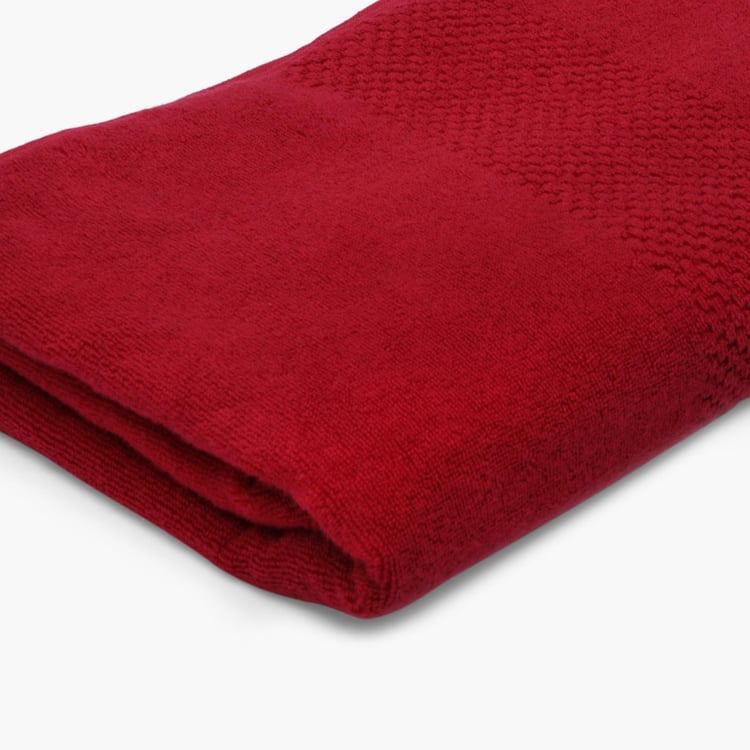 SPACES Solid Textured Bath Towel