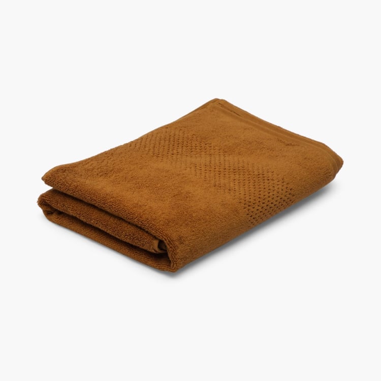 SPACES Solid Textured Bath Towel