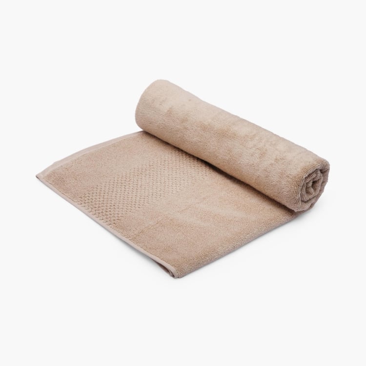 SPACES Solid Textured Bath Towel