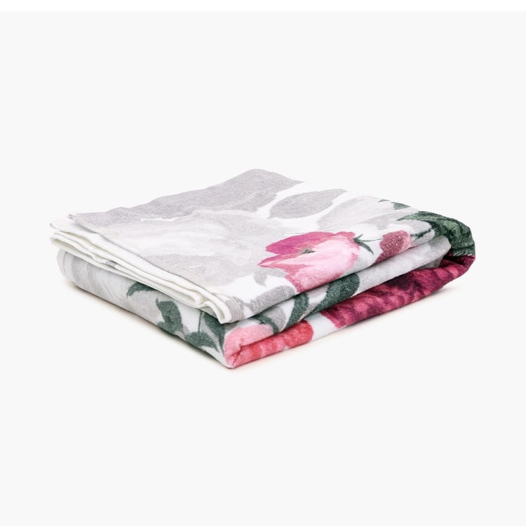 SPACES Floral Printed Fluoresse Bath Towel