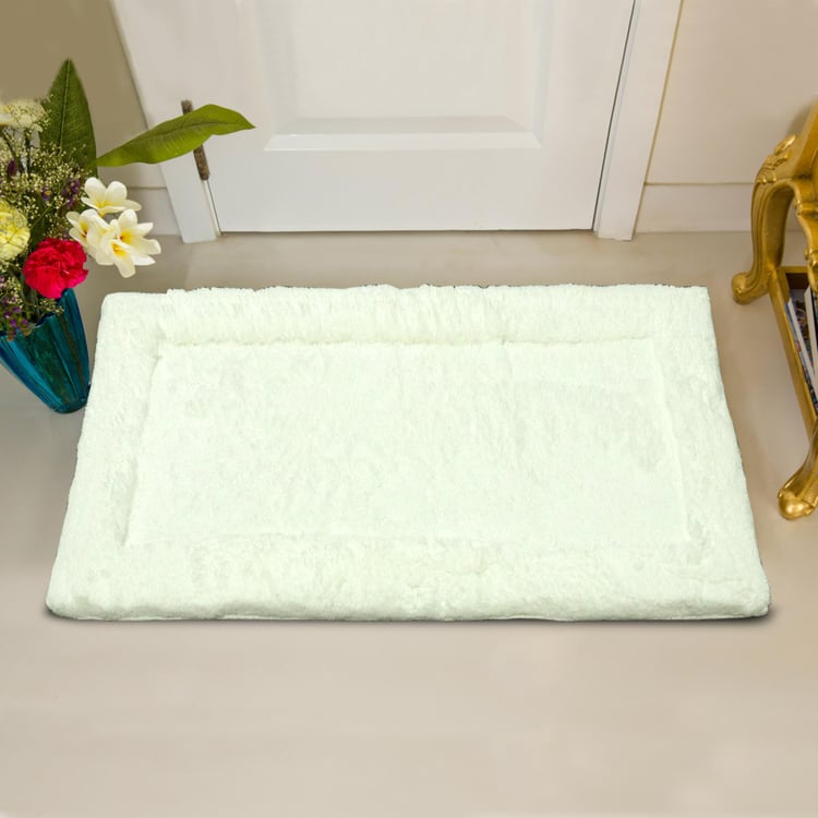 Spaces Small Size Textured Anti-Slip Bathmat- 40 X 60 Cm