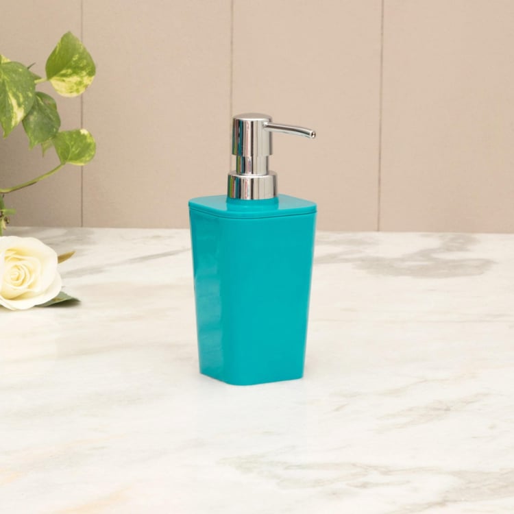 Hilda Daintree Solid Plastic Square Soap Dispenser  : 7 cm x 7 cm x 17 cm  Blue