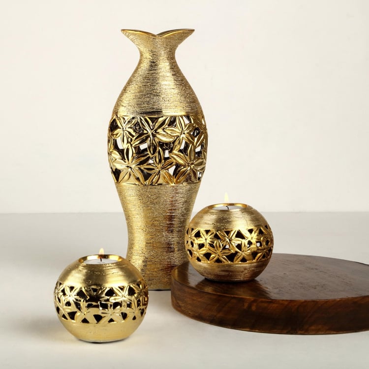 Buy Stellar Fantasy Cutwork Vase And Candle Holder Set- 3 Pcs. from ...