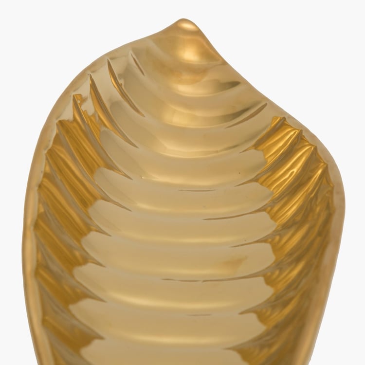 Splendid Waraner Leaf Table Accent