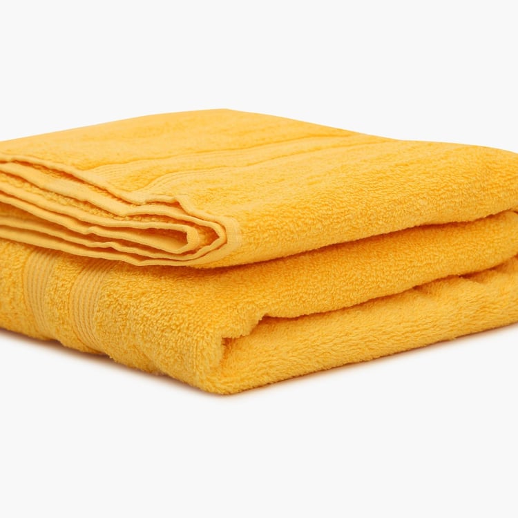 SPACES Core Solid Bath Towel