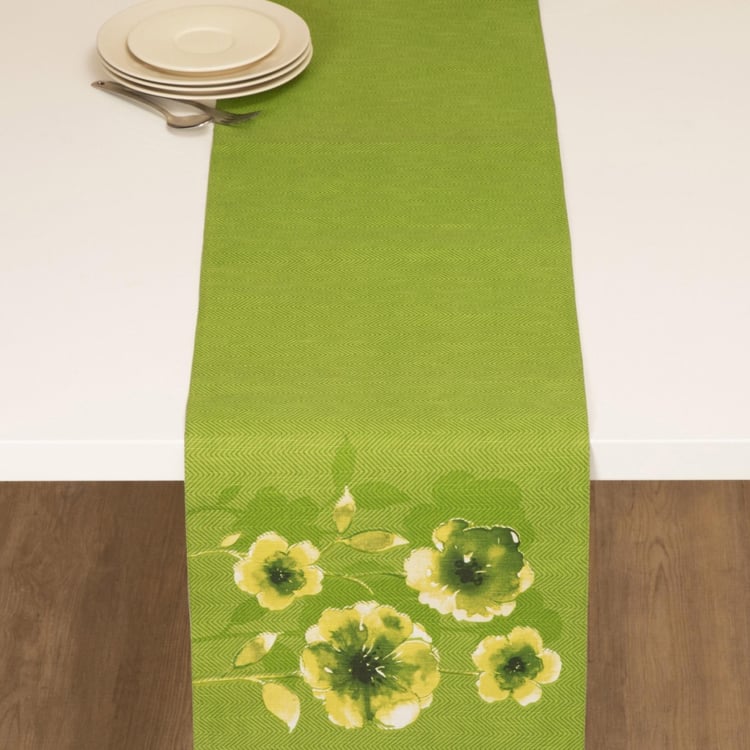 Meadows Tropical Jungle Checkered Table Runner