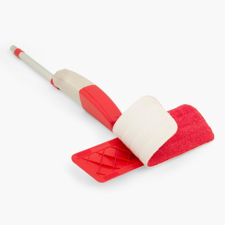 Indus Solid Polypropylene  Spray Mop  : 39 cm x 118 cm  Red