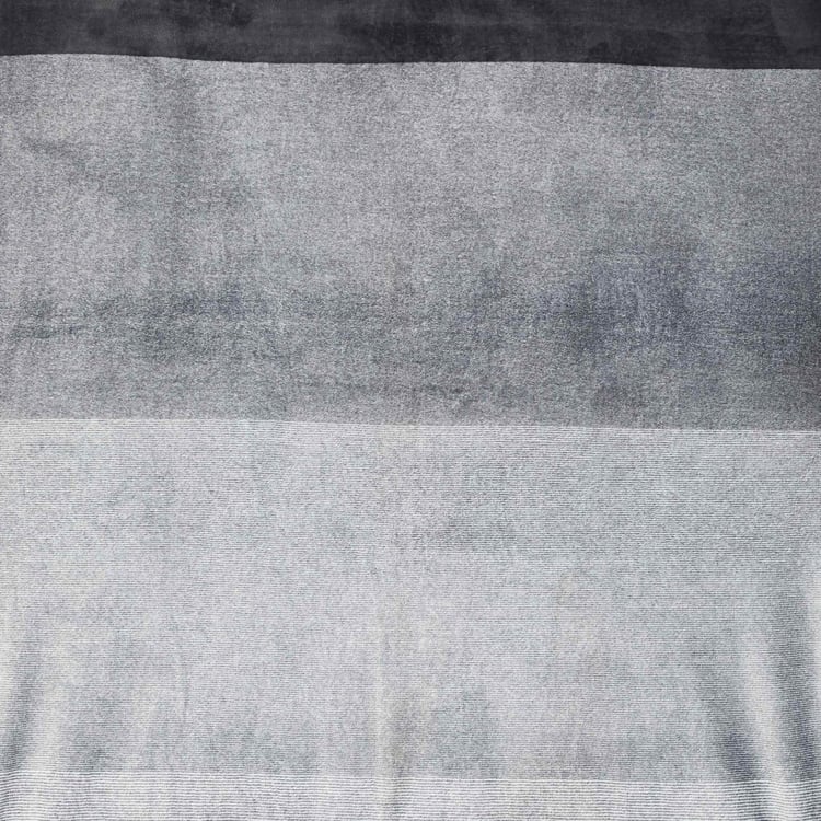 Radiant Single Flannel Blanket - 150 x 200 cm