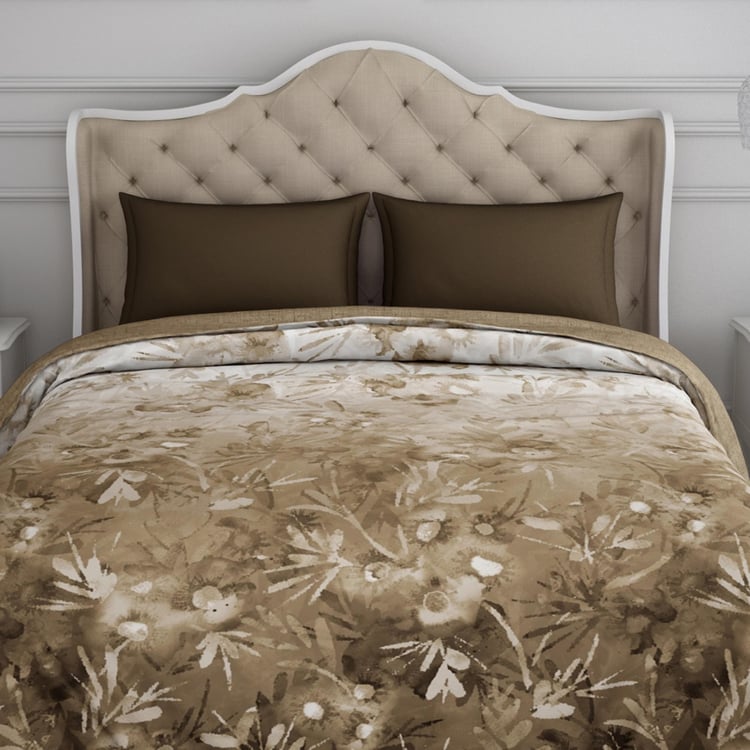 Spaces Winter Quilt Floral Print