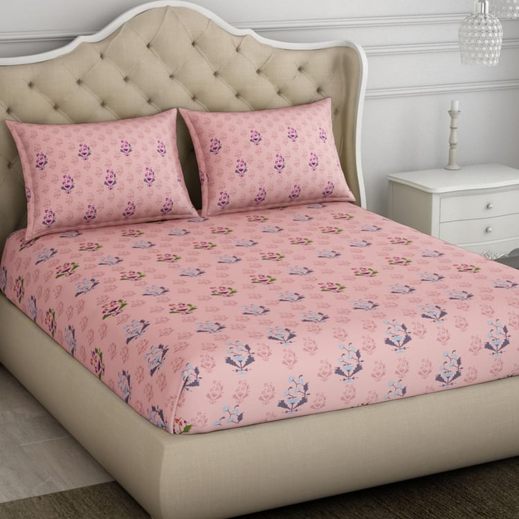 SPACES Essentials Printed Cotton Double Bedsheet with Pillow Covers - Set of 3 Pcs.
