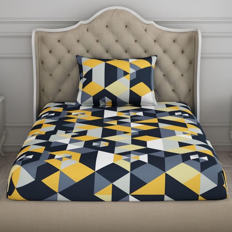 SPACES Geometric Print Double Bedsheets - Set of 2 Pcs.