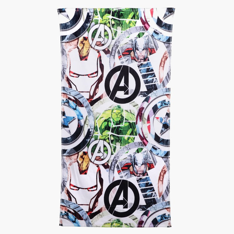 SPACES Marvel Avengers Print Bath Towel -65 x 130 cm