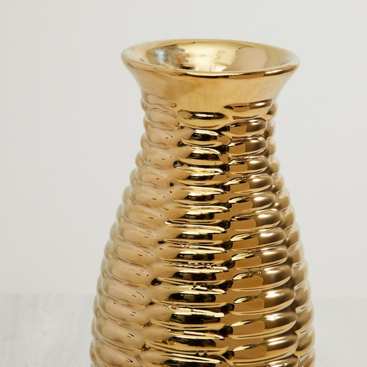 Splendid Embossed Vase