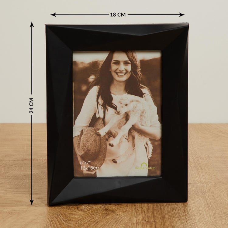 Adlin - Single Frame Plastic - Photo Frame : 18 cm x 23.3 cm x 2.3 cm - Black