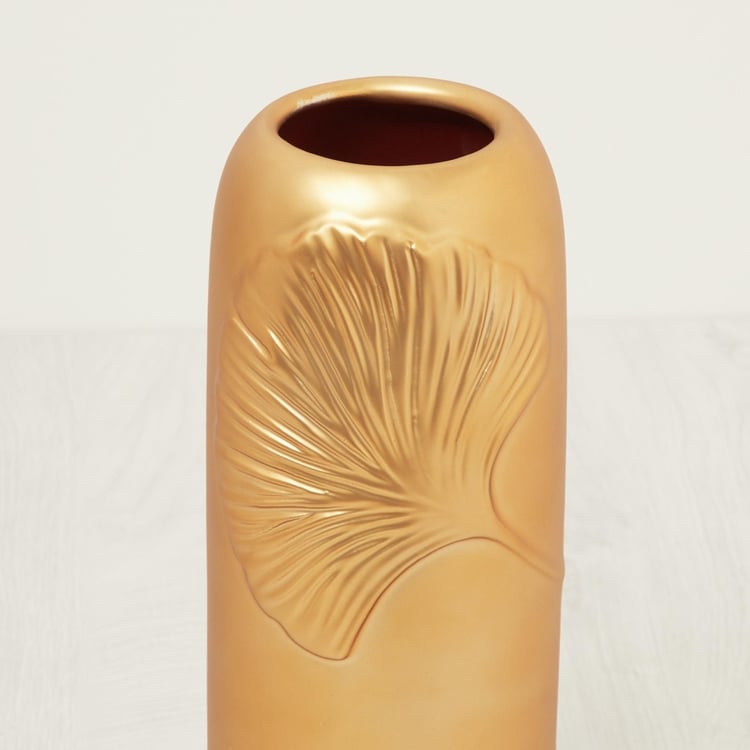 Splendid Texture Embossed Vase