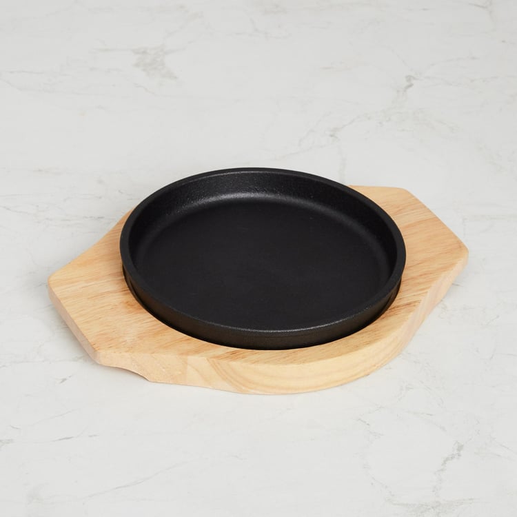 Truffels-Hazel Sizzler Plate with Wooden Base