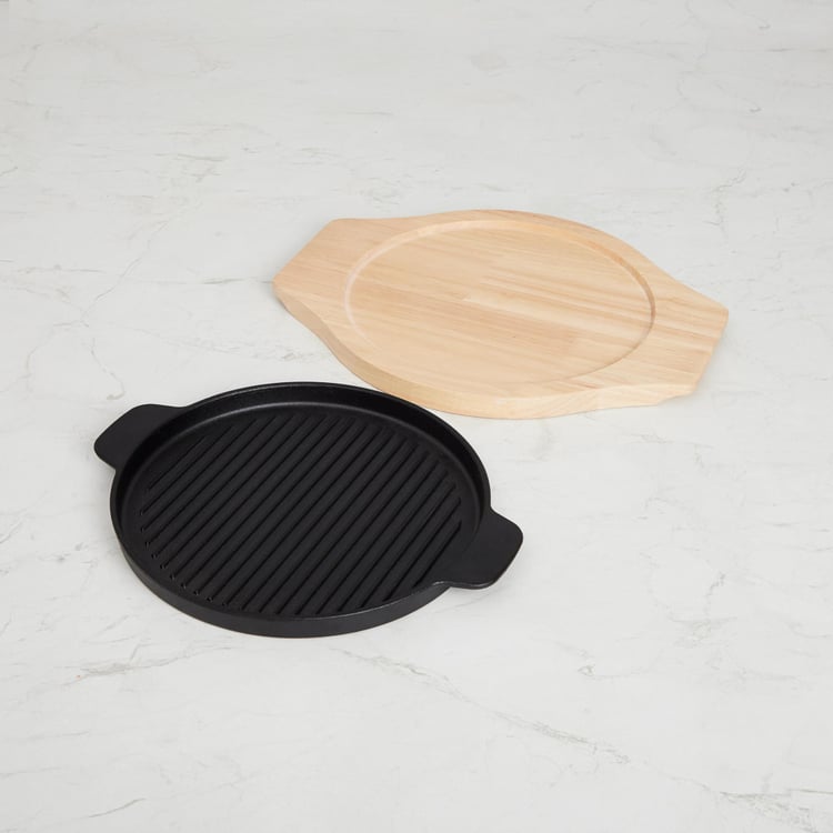 Truffels-Hazel Sizzler Plate with Wooden Base